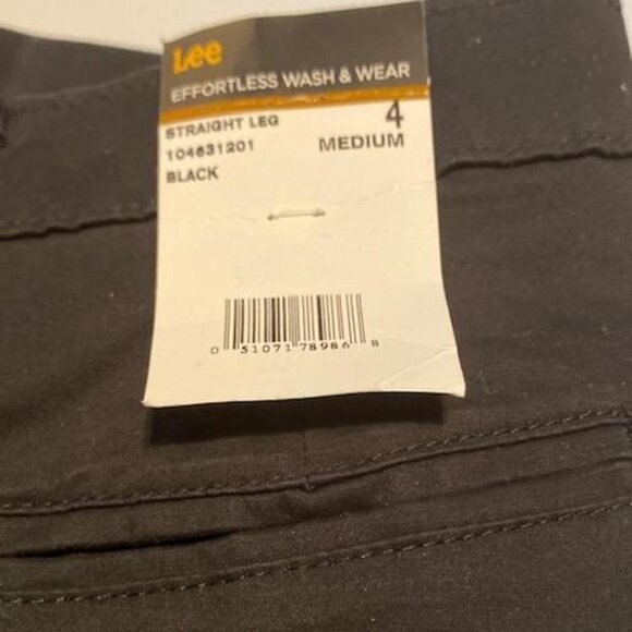 Lee Women's Relaxed Fit All Day Straight Leg Pant, Black, Size 4 - Picture 6 of 8